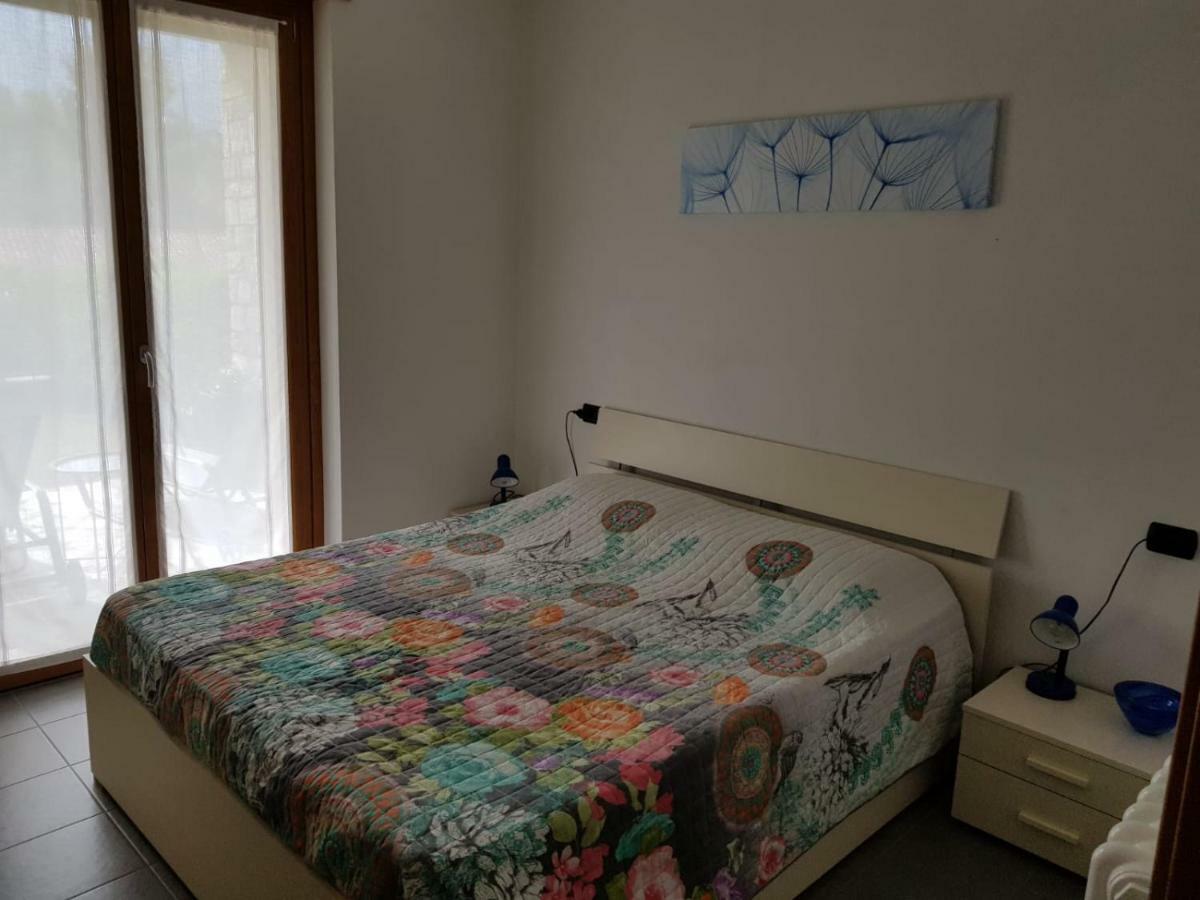 Apartamento Casa Lella With Pool And Garden Lenno Exterior foto